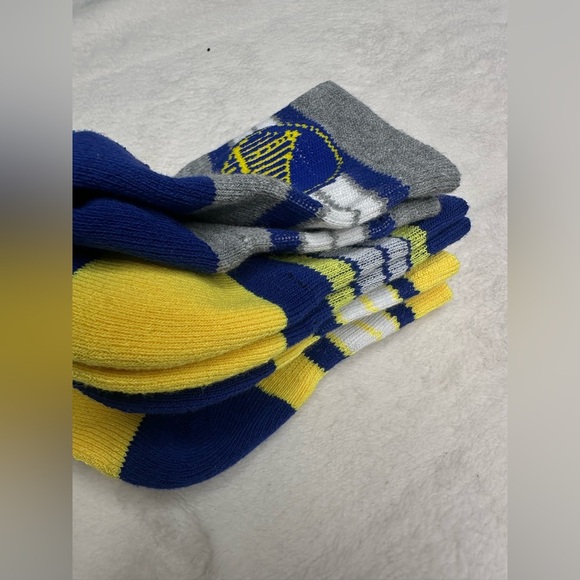 NBA Licensed Golden State Warriors Men's Quarter Cut 3 pack socks Size 6-12 - Picture 6 of 8